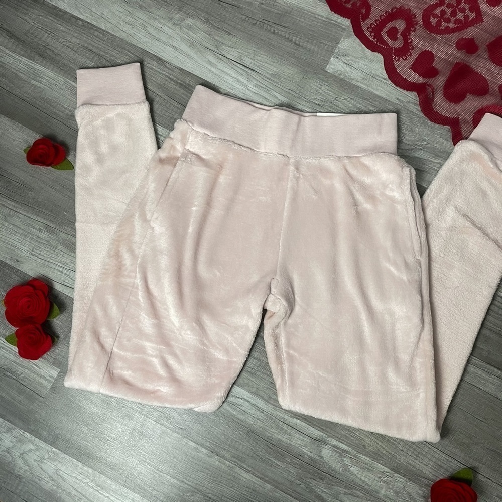 ✨ New ✨ Fleece Lounge Pajamas Pants Light Pink - Picture 2 of 3